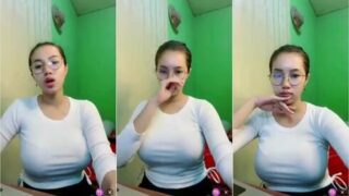 Bokep Indo Miss Elvara Bulet Bikin Pascol Penasaran