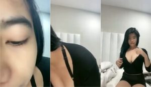 Bokep Indo Aulmii Jilat-jilat Puting Basah (AwwBaby)
